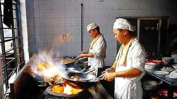 日本一区二区三区久久久